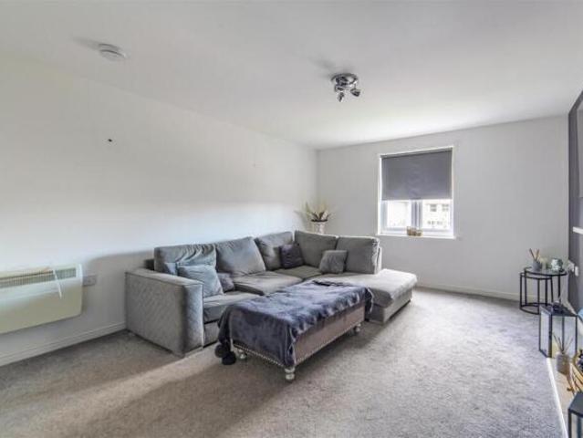 Flat for sale in Killingworth