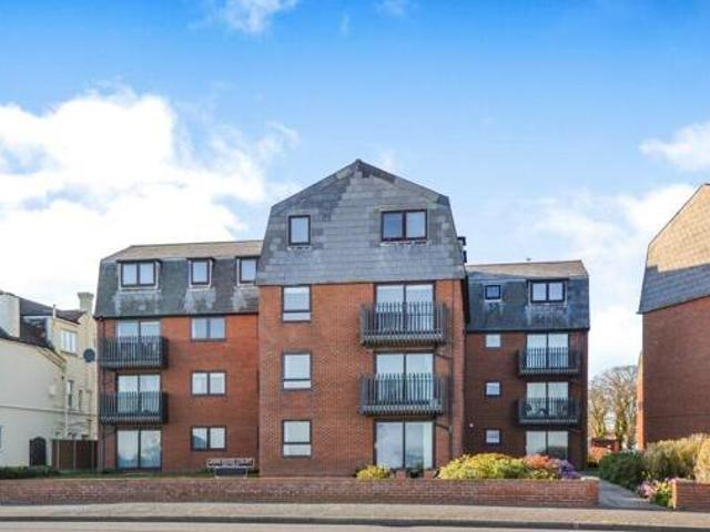 House for sale in Holland-on-Sea, Dale Hill