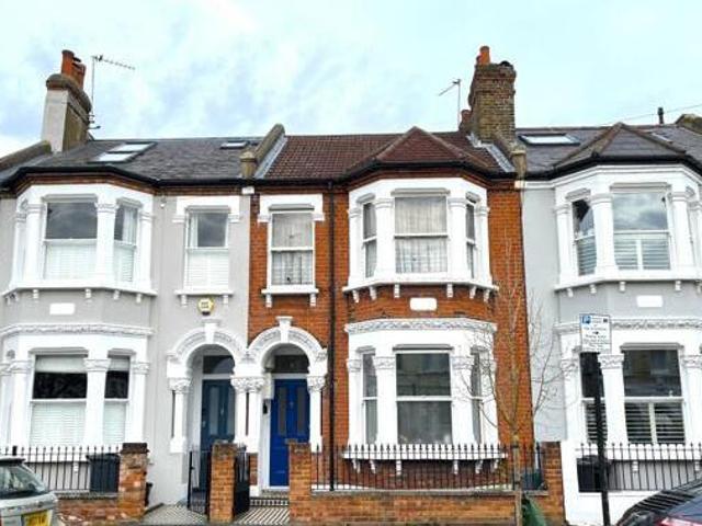House for sale in Lyons, Greater London