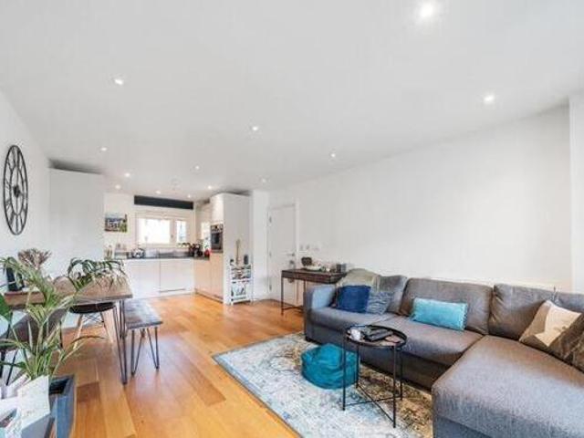 House for sale in City of London, Greater London