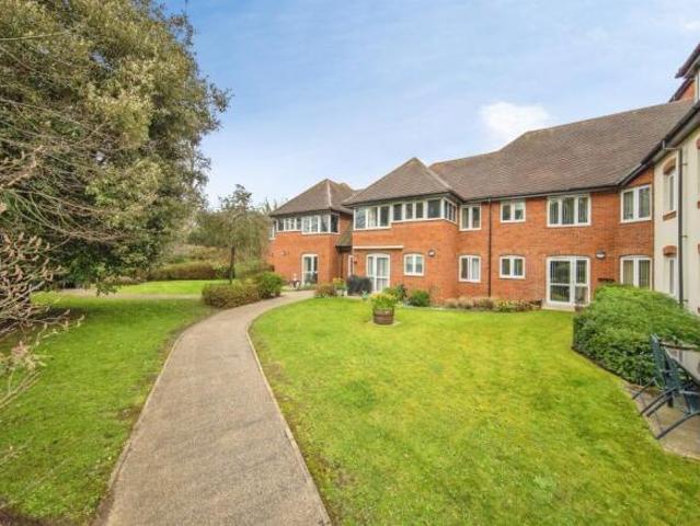 Flat for sale in Key Street, Suffolk