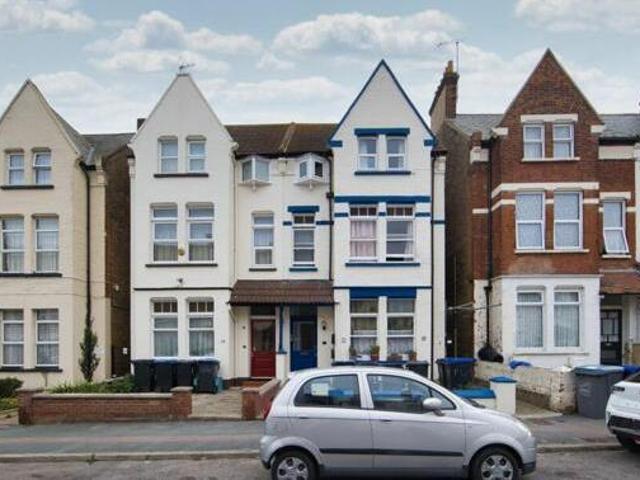 House for sale in Acol, Kent