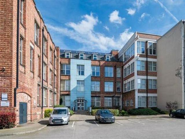 House for sale in Kettering