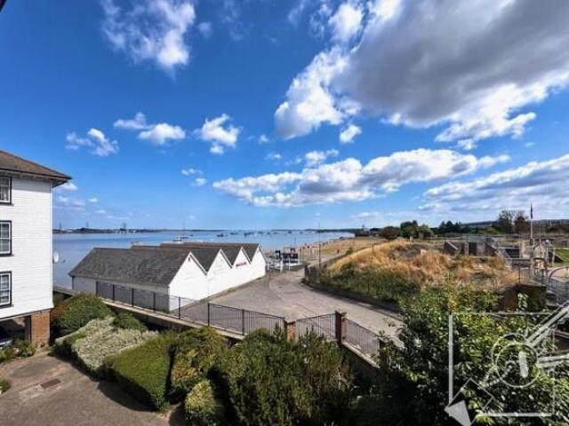 Flat for sale in Milton, Hamerton