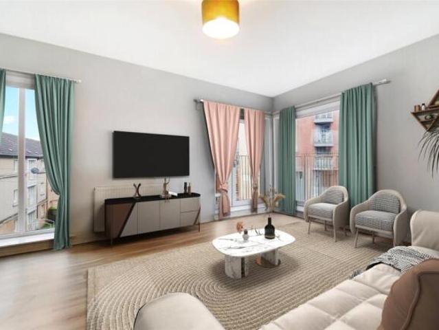 Flat for sale in Hutchesontown, Gorbals