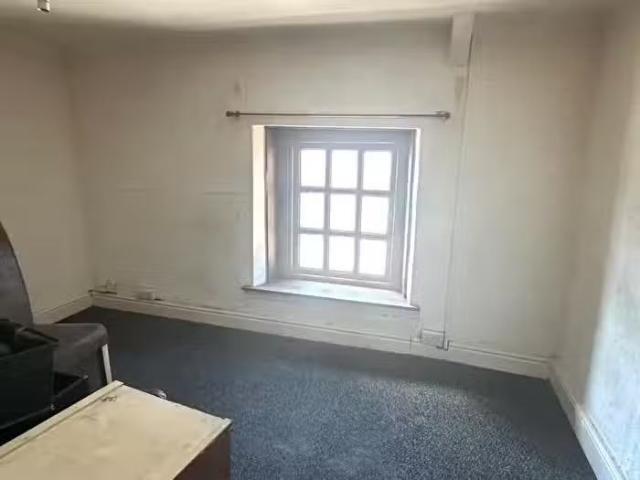 House for sale in Taibach