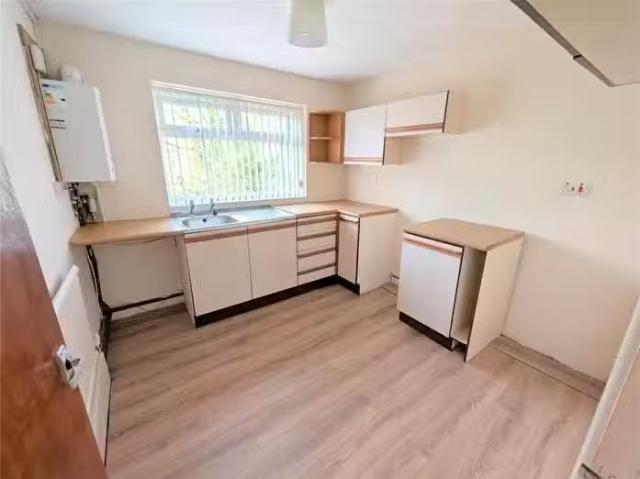 House for sale in Pontardawe, Clydach