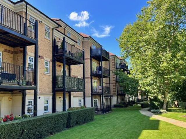 House for sale in Hertfordshire