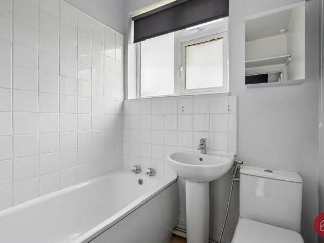 Flat for sale in New Marston, The Slade