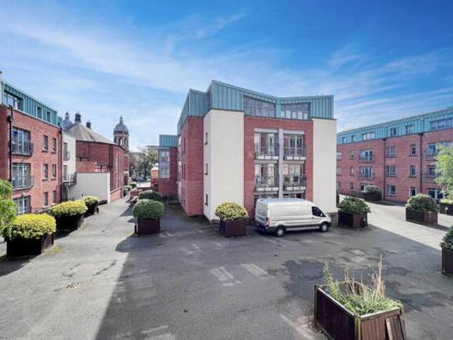 House for sale in Spon End, West Midlands