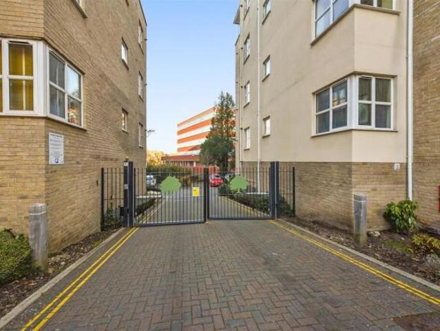 Flat for sale in Aldermoor, City Of Southampton