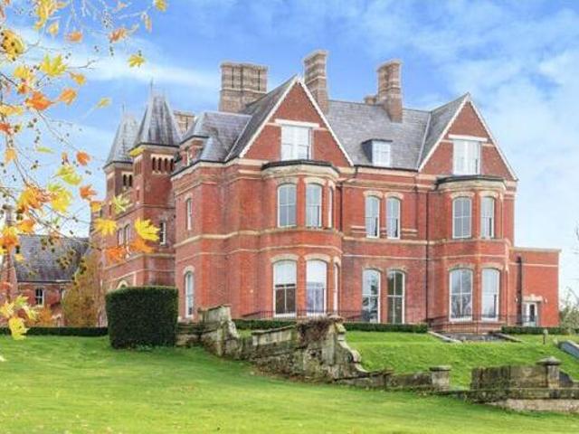 House for sale in Sandown Park, Kent