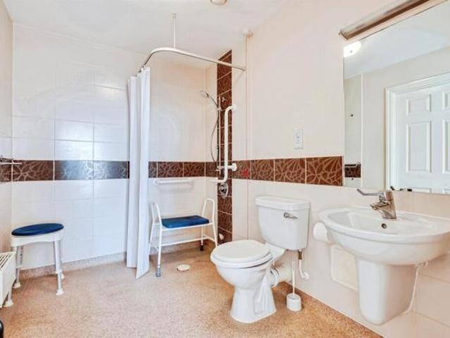 Flat for sale in The Slade, Oxfordshire
