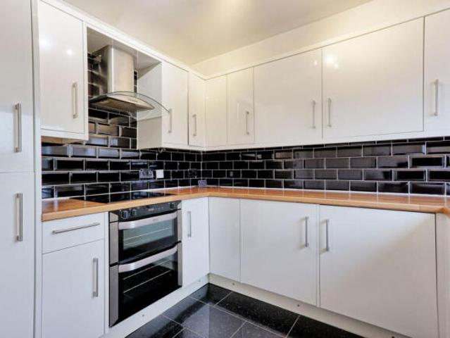 Flat for sale in Chelmsford