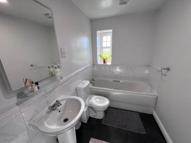 Flat for sale in Reddish, Greater Manchester