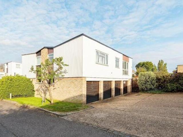 House for sale in Surrey, England
