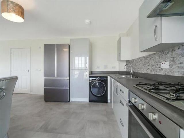 Flat for sale in Sighthill, Scotland