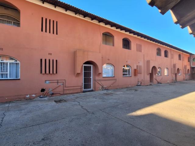 Flat for sale in Lejweleputswa, Free State