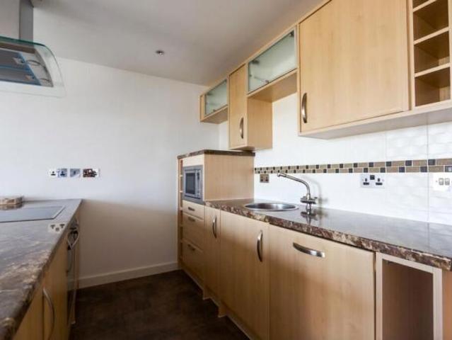 Flat for sale in Lancaster, Lancashire