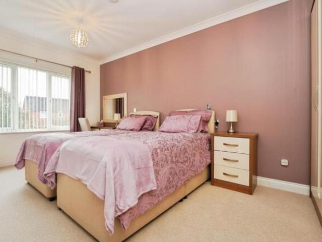 Flat for sale in Nunnery Wood, Worcestershire
