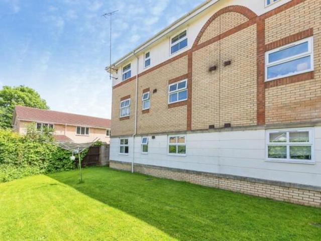 Flat for sale in Feckenham, City Of Bristol