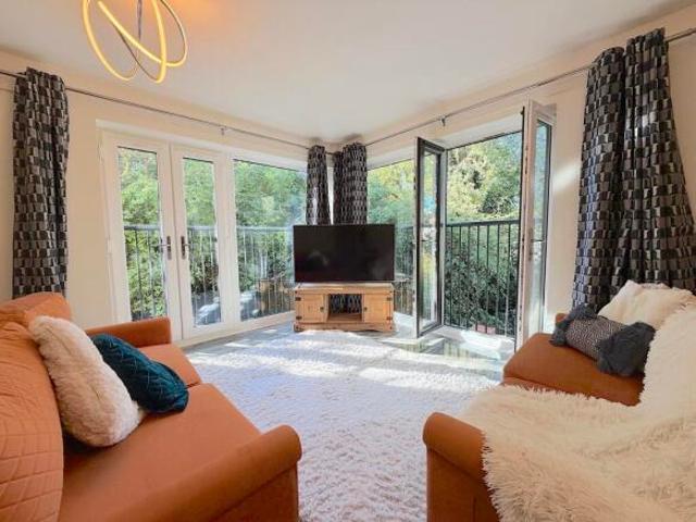 Flat for sale in Wolverhampton, West Midlands