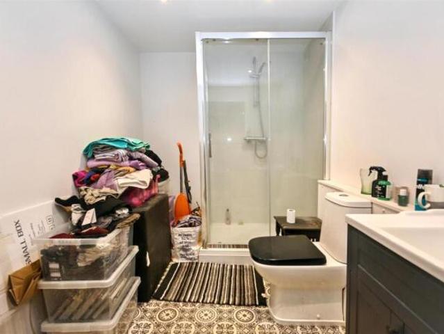 Flat for sale in Eastbourne, East Sussex