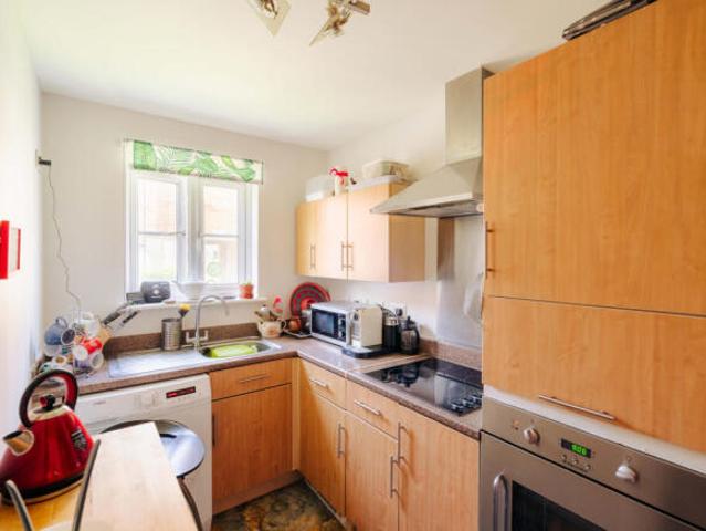 Flat for sale in Feckenham, City Of Bristol