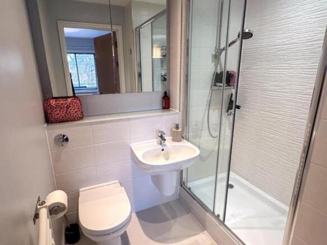 Flat for sale in Cheadle, Greater Manchester
