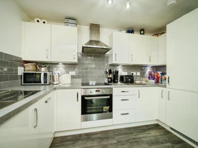 Flat for sale in Priest Down, Hampshire