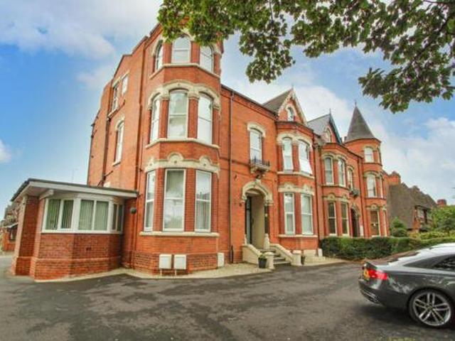 House for sale in Edenthorpe, South Yorkshire
