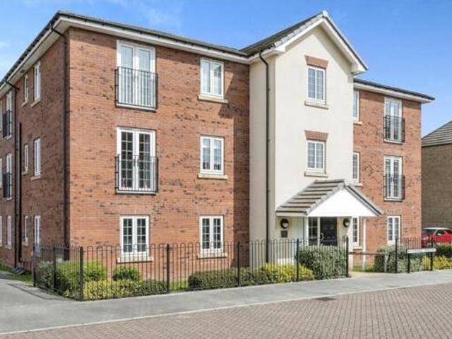 House for sale in Lakeside, South Yorkshire