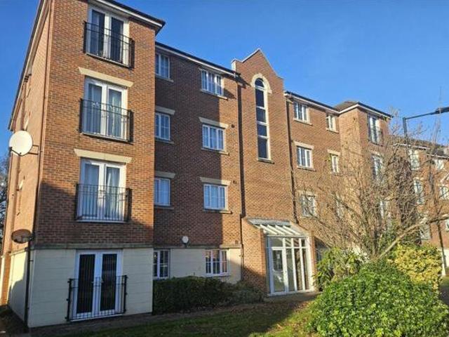 House for sale in Lakeside, South Yorkshire