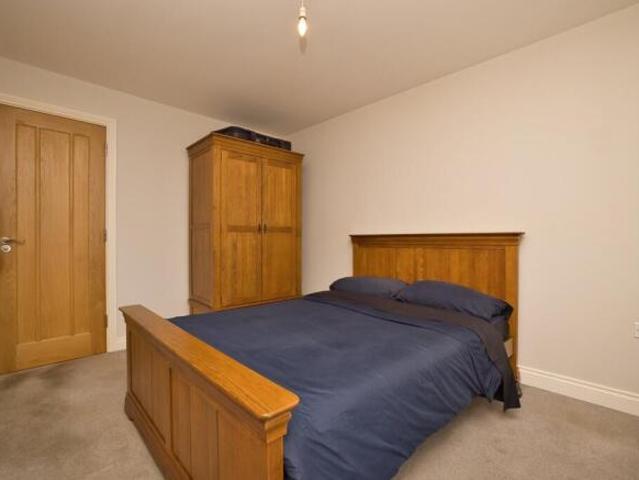 Flat for sale in Acol, Kent