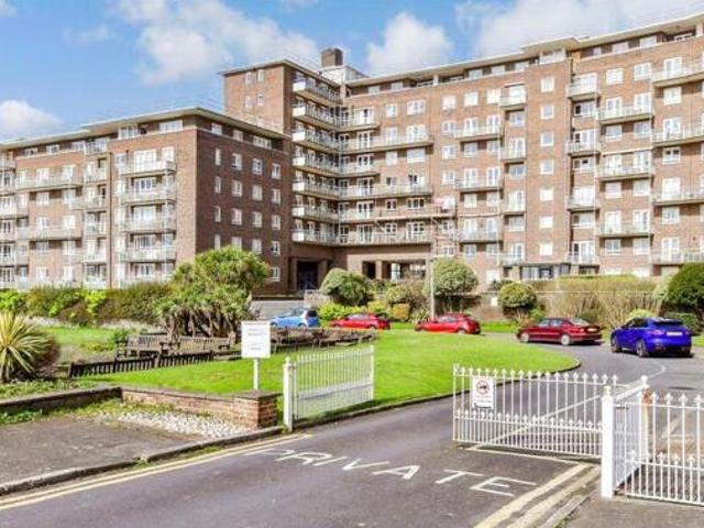 House for sale in Clarendon, Ash