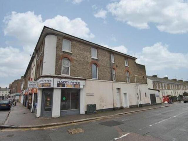 House for sale in Tower Hamlets, Ash
