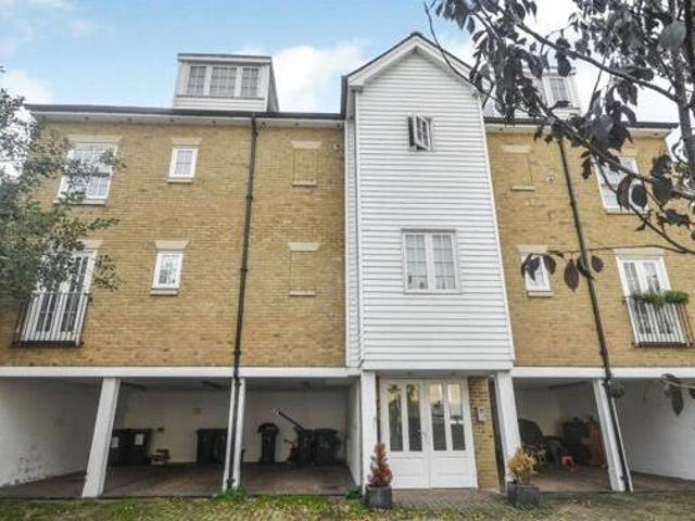 House for sale in Ash, Kent