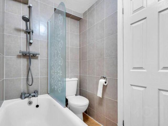 Flat for sale in Folkestone