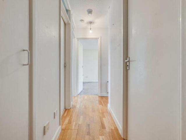 Flat for sale in Melbourne, Chelmsford