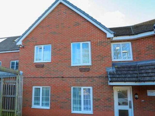 House for sale in Woodsetton, Coseley