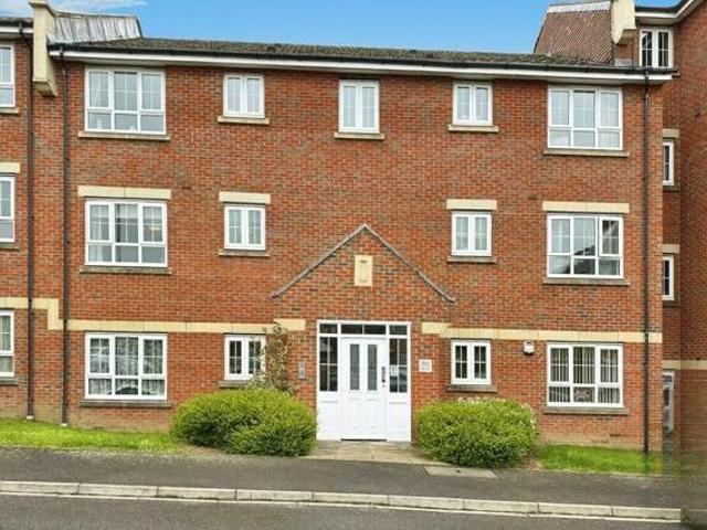 House for sale in Dunstable, Bedfordshire