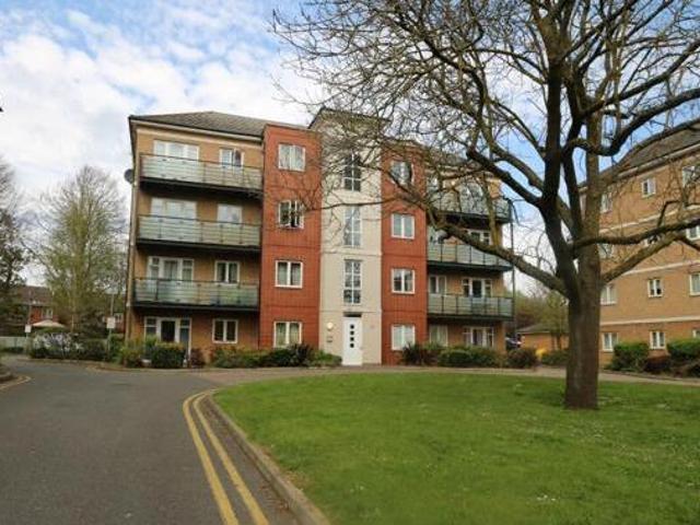 House for sale in Dunstable, Bedfordshire