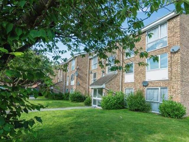 House for sale in Dunstable, Bedfordshire