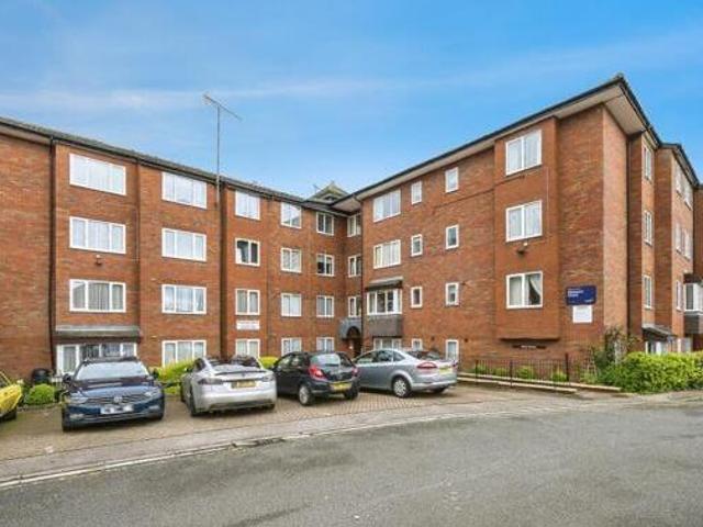 House for sale in Dunstable, Bedfordshire
