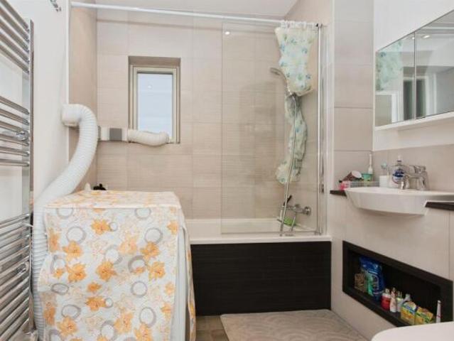 Flat for sale in Arbury, Cambridgeshire