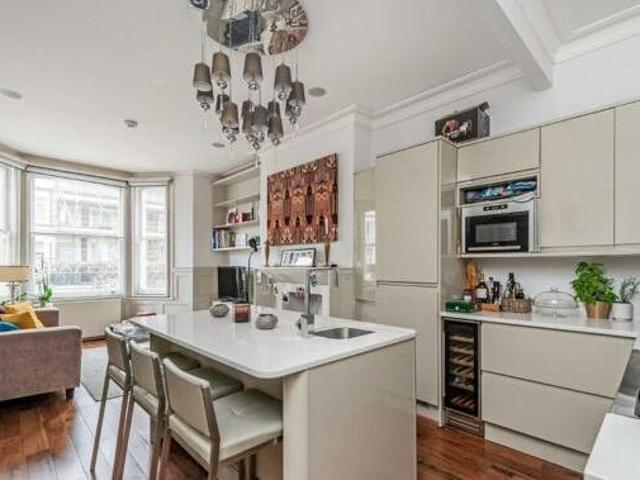 House for sale in Lyons, Greater London