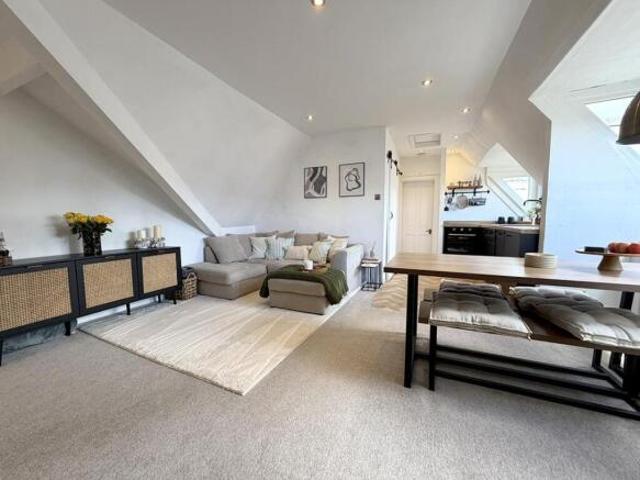 Flat for sale in High Harrogate, Harrogate