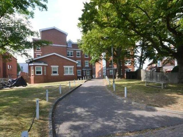 House for sale in Bridgemere, Eastbourne