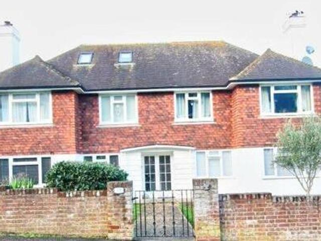 House for sale in Holywell, Eastbourne