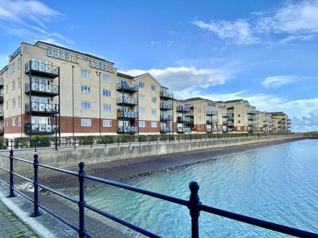 House for sale in Sovereign Harbour, Eastbourne